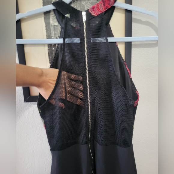 Embroidered Rose Mini Dress - Picture 3 of 9